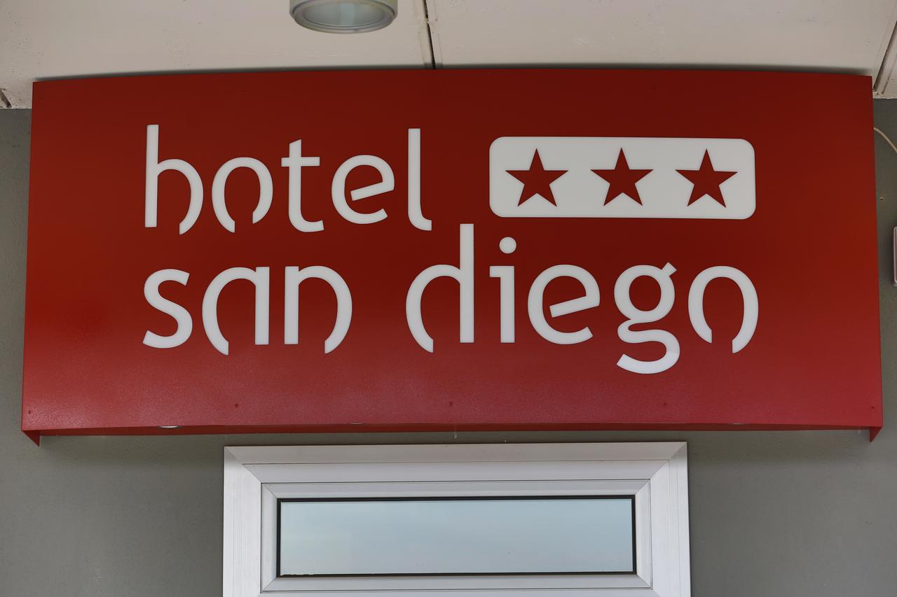 Hotel San Diego Ренде Екстер'єр фото